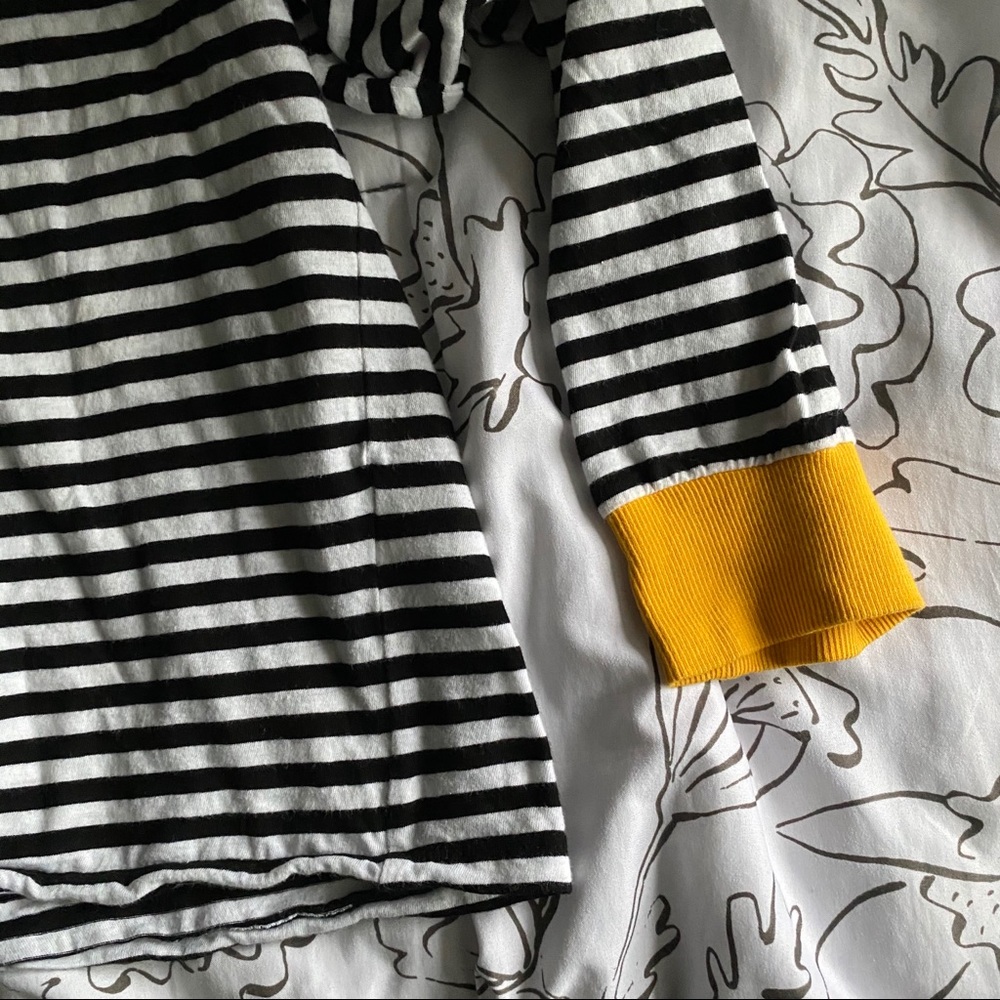 H&M DIVIDED striped shirt